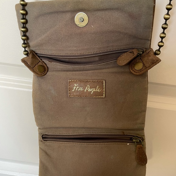 Free People Beige Crossbody Bag - Picture 4 of 4